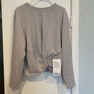 NWT Lululemon Tuck and Gather Pullover Size 12